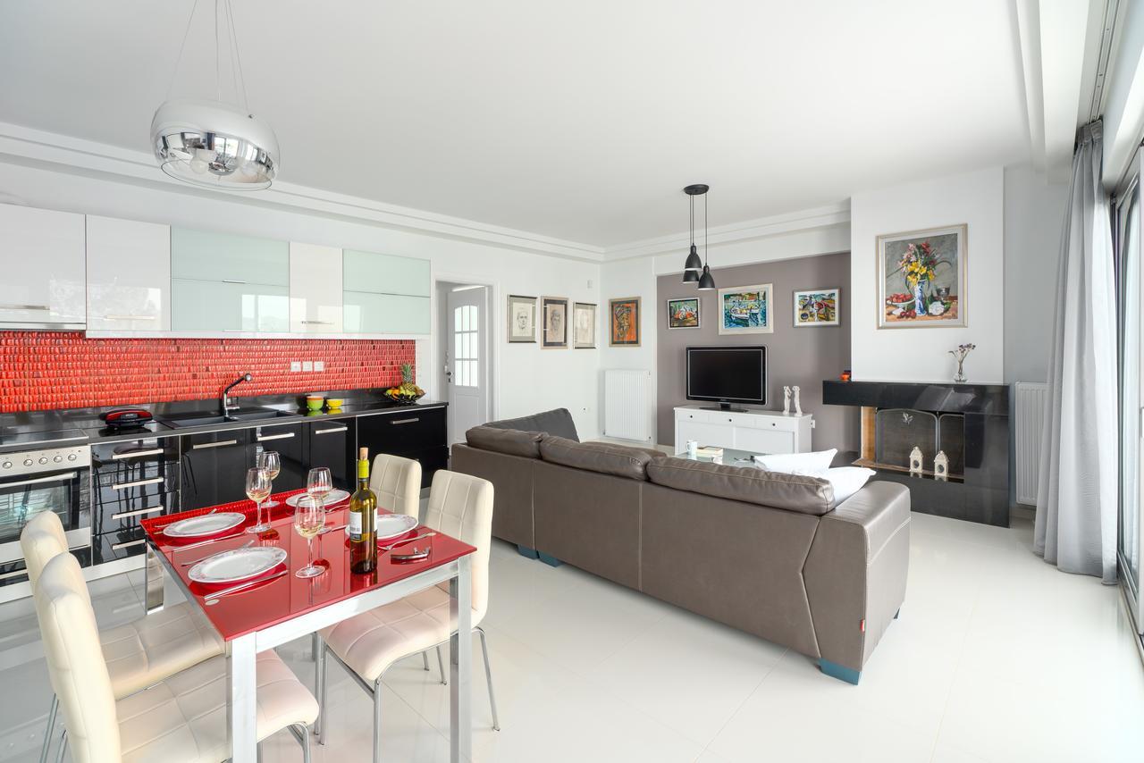 Ferienwohnung Luxurious House Near The Sea Pórto Ráfti Exterior foto
