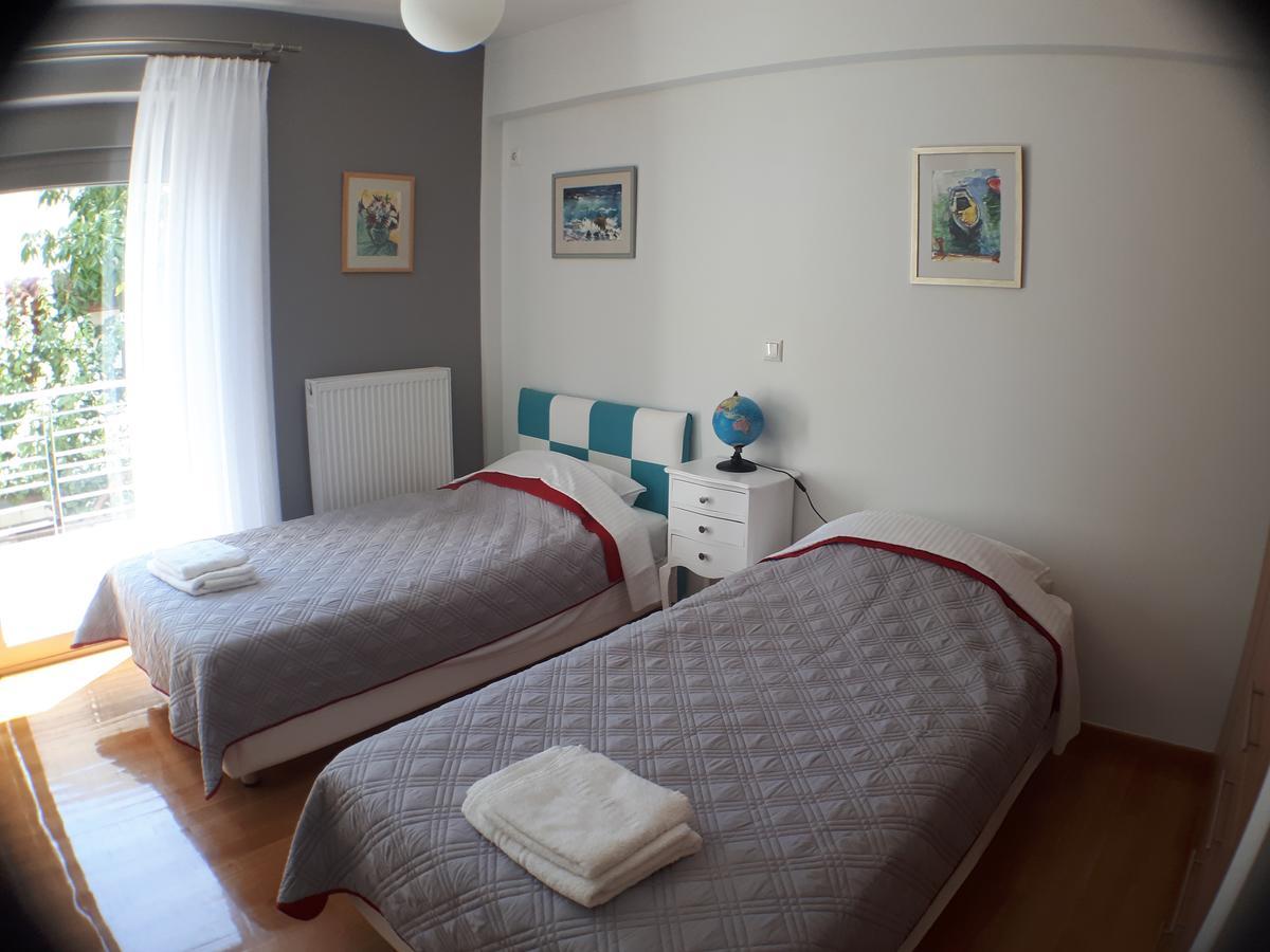 Ferienwohnung Luxurious House Near The Sea Pórto Ráfti Exterior foto